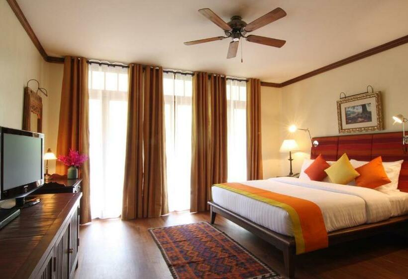 استودیوی استاندارد, Ariyasom Villa