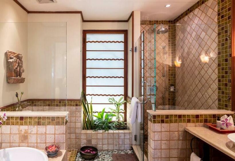 استودیوی استاندارد, Ariyasom Villa