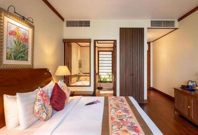 استودیوی استاندارد, Ariyasom Villa