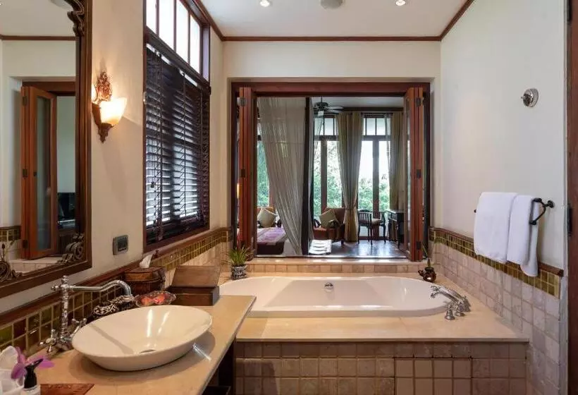 اتاق لوکس, Ariyasom Villa