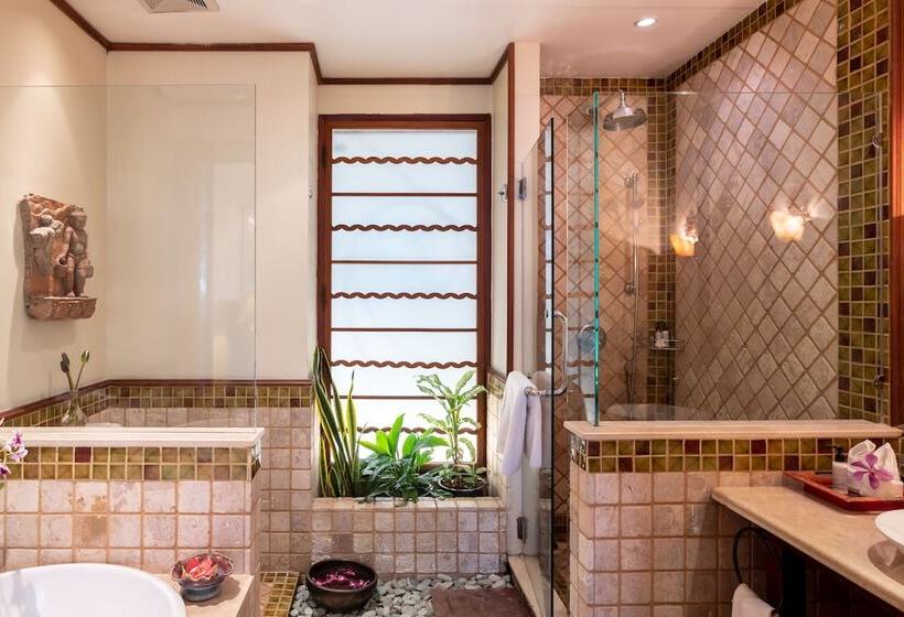 استودیوی استاندارد, Ariyasom Villa