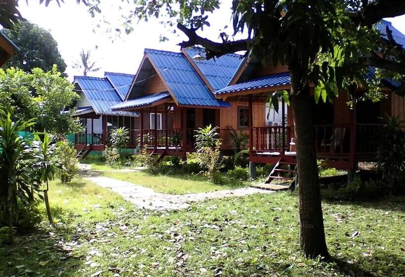 Номер Deluxe Вид на Сад, Lanta Sunny House