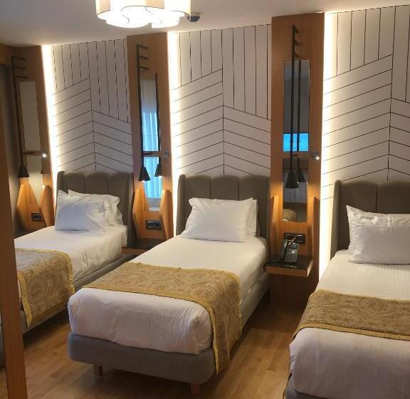 اتاق استاندارد سه نفره, Maywood