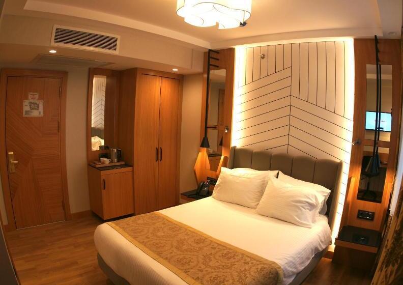 اتاق استاندارد یک نفره, Maywood