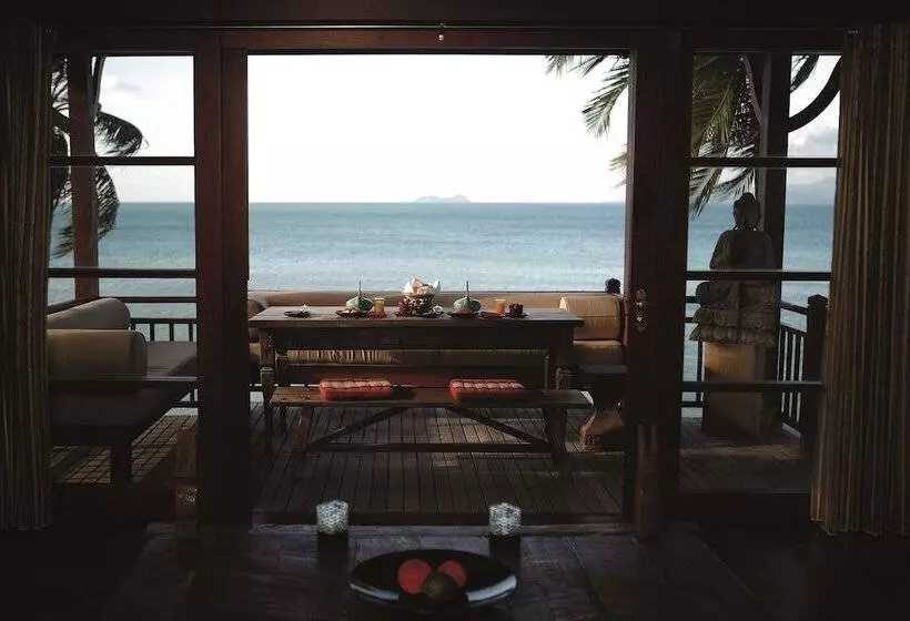 آپارتمان 4 خوابه, Napasai Samui