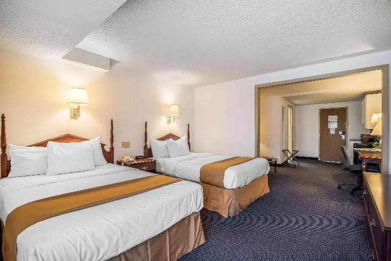 اتاق استاندارد, Quality Inn & Suites Albany Airport