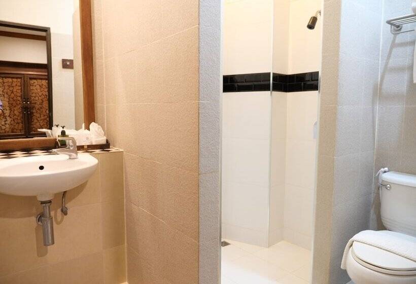 디럭스 룸, Royal River Kwai Resort And Spa