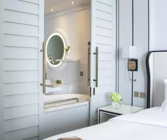 Superior Room Side Sea View