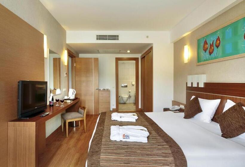 带双层床的家庭房间, Sunis Kumköy Beach Resort Hotel & Spa