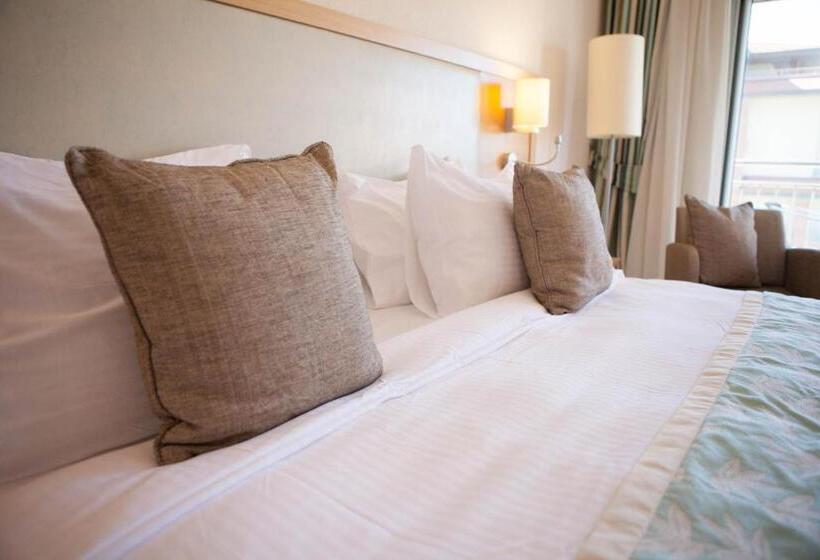 Номер Premium Боковой Вид на Море, Radisson Blu Resort & Spa Cesme