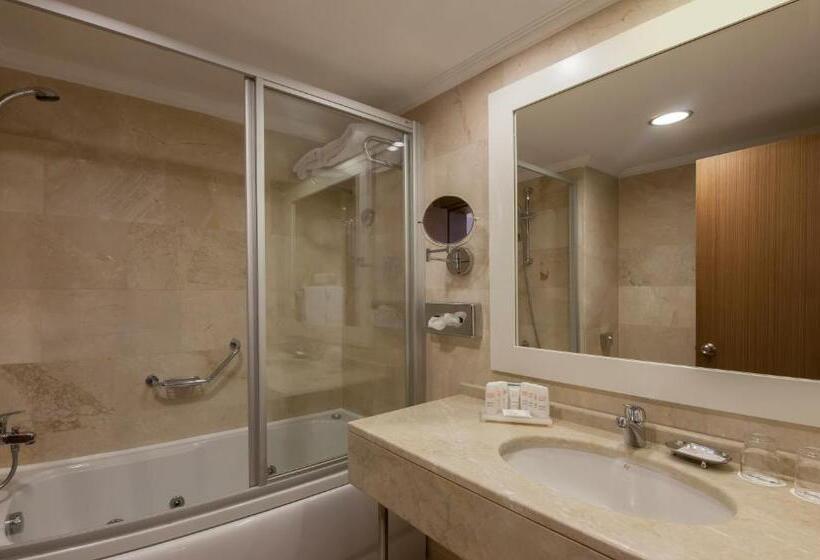 Superior suite with pool view, Radisson Blu Resort & Spa Cesme