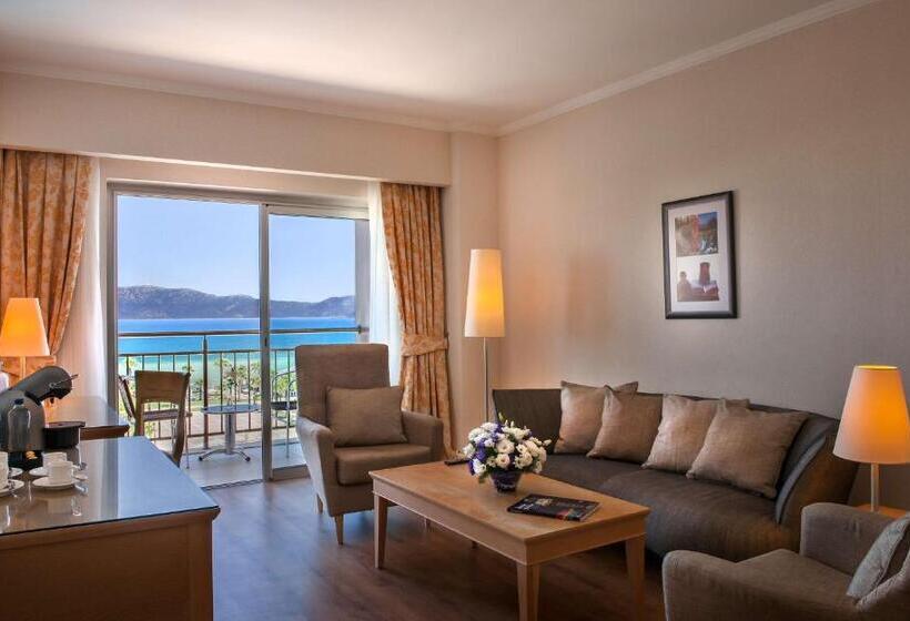 Люкс Вид на Море, Radisson Blu Resort & Spa Cesme