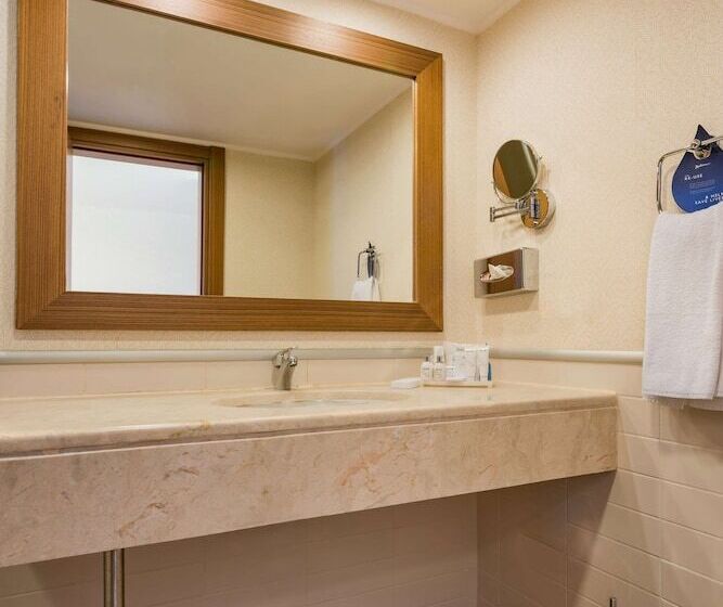 Люкс Вид на Море, Radisson Blu Resort & Spa Cesme