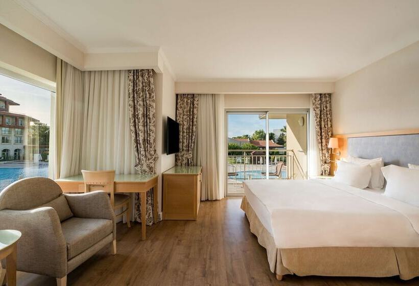 Superior suite with pool view, Radisson Blu Resort & Spa Cesme