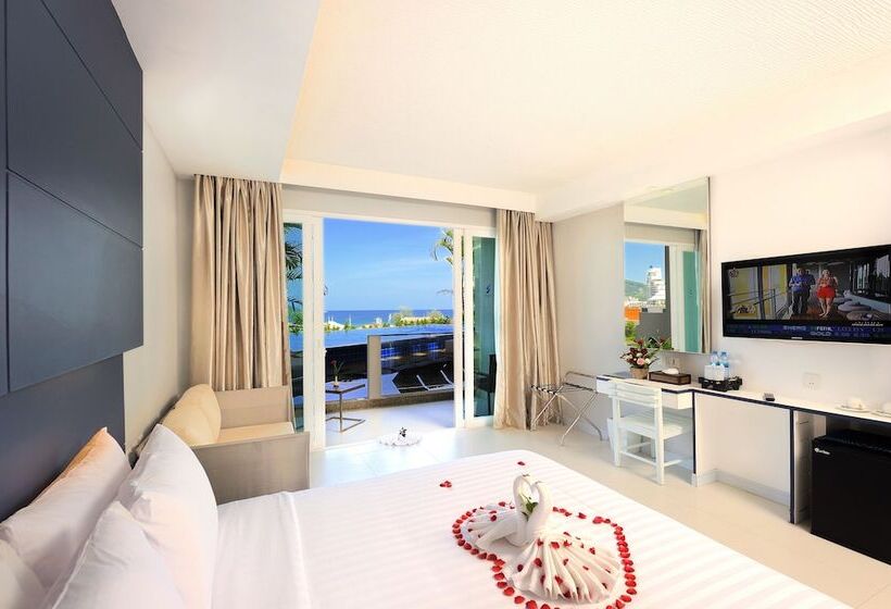 Номер Deluxe Вид на Бассейн, Sea Sun Sand Resort & Spa