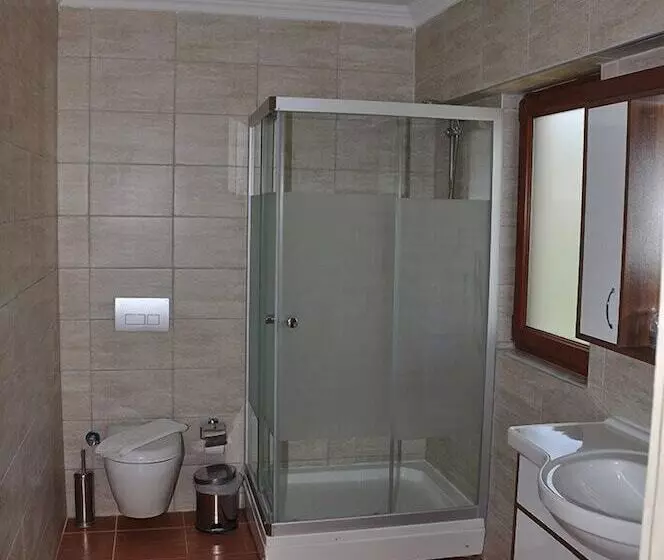 اتاق خانوادگی, The One Club Hotel All Inclusive