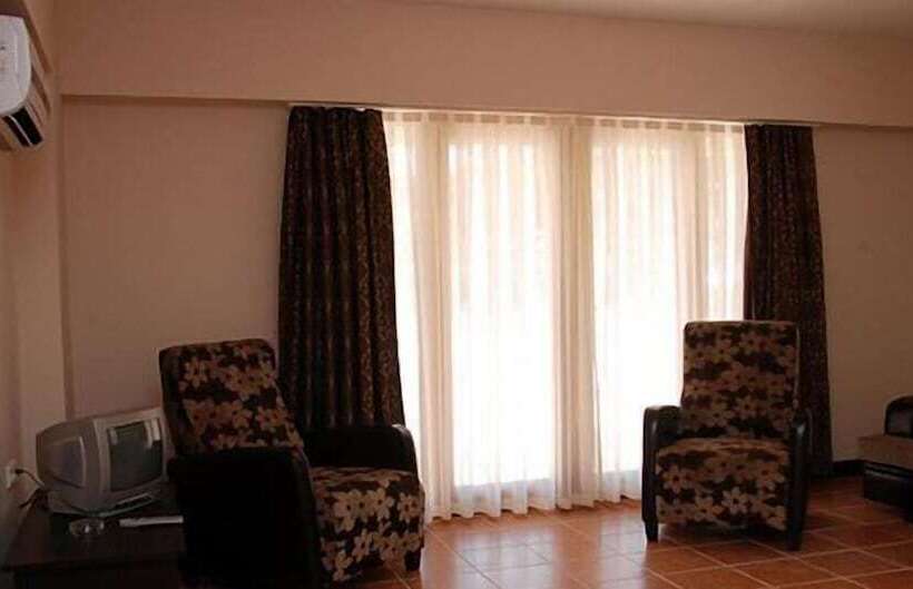 Семейный Номер, The One Club Hotel   All Inclusive