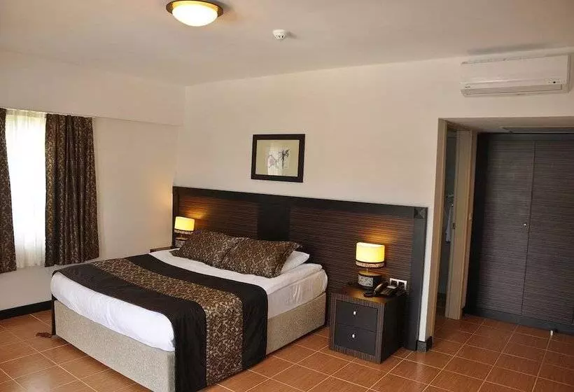 اتاق خانوادگی, The One Club Hotel All Inclusive