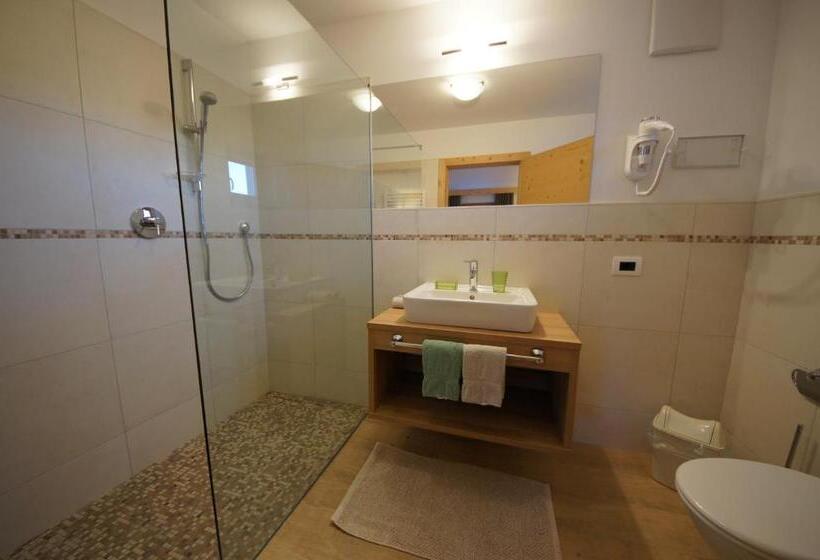 Comfort room with balcony, Garnì Sirio