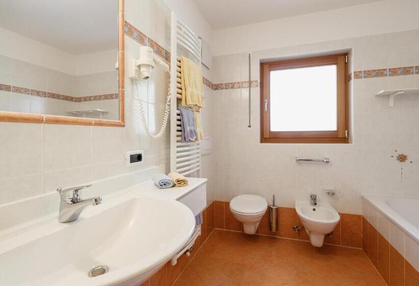 스탠다드 발코니 룸, Garnì Sirio