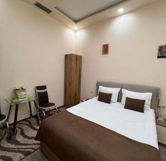 기본룸, Fleur Yerevan