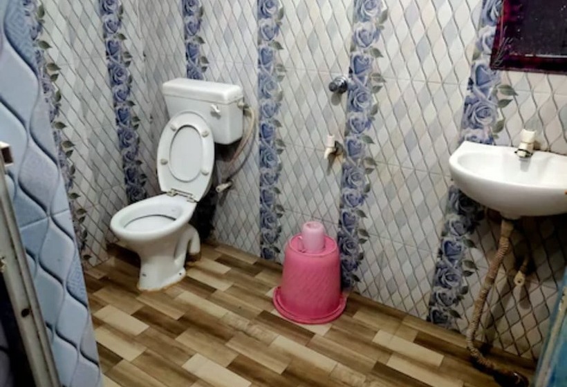 ファミリーステューディオ, Goroomgo Milan Guest House Digha