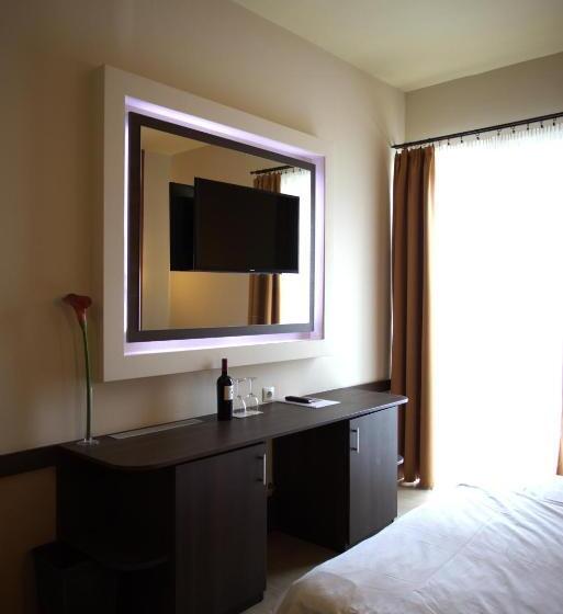 标准间带阳台, La Riva