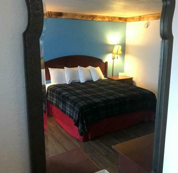 Номер Deluxe, Wyatt Earp