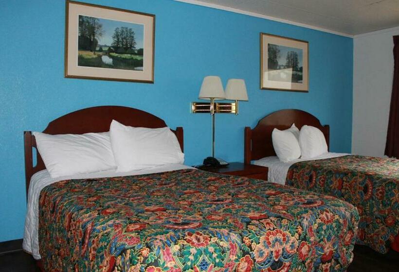 Номер Deluxe, Wyatt Earp