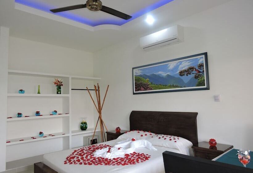 Номер Стандарт Трехместный, Melgar Villa Valeria Boutique