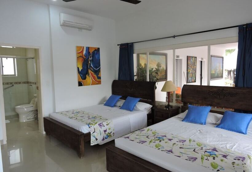 Номер Стандарт Трехместный, Melgar Villa Valeria Boutique