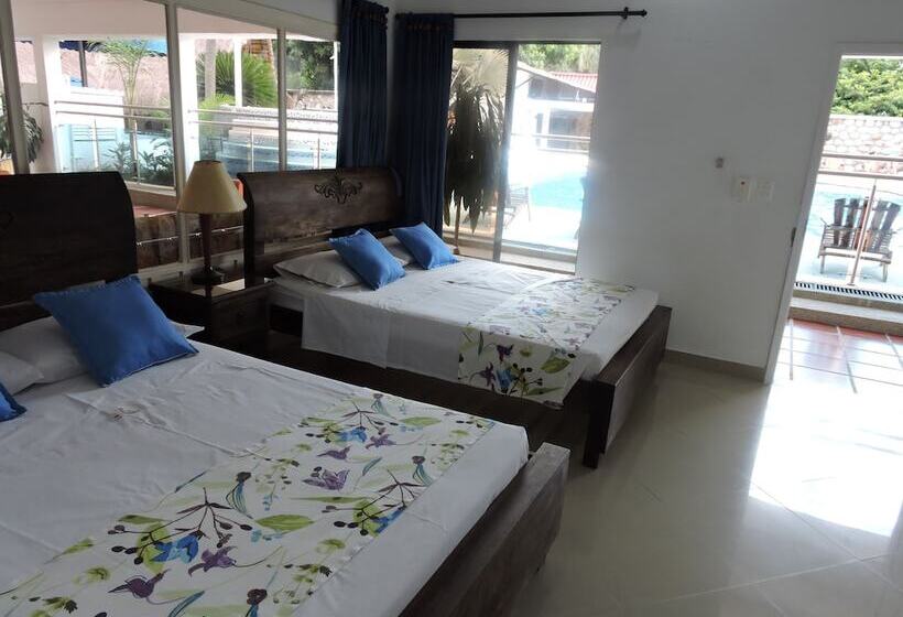 Номер Стандарт Трехместный, Melgar Villa Valeria Boutique