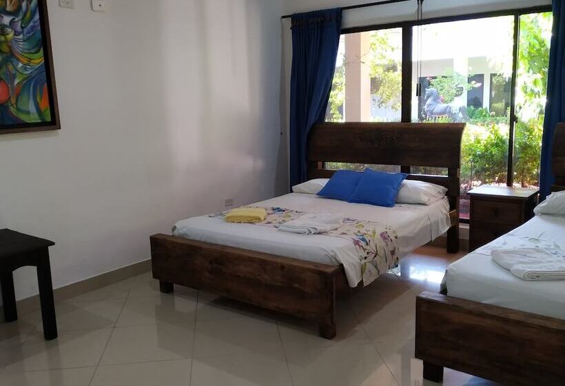 Семейный Номер, Melgar Villa Valeria Boutique