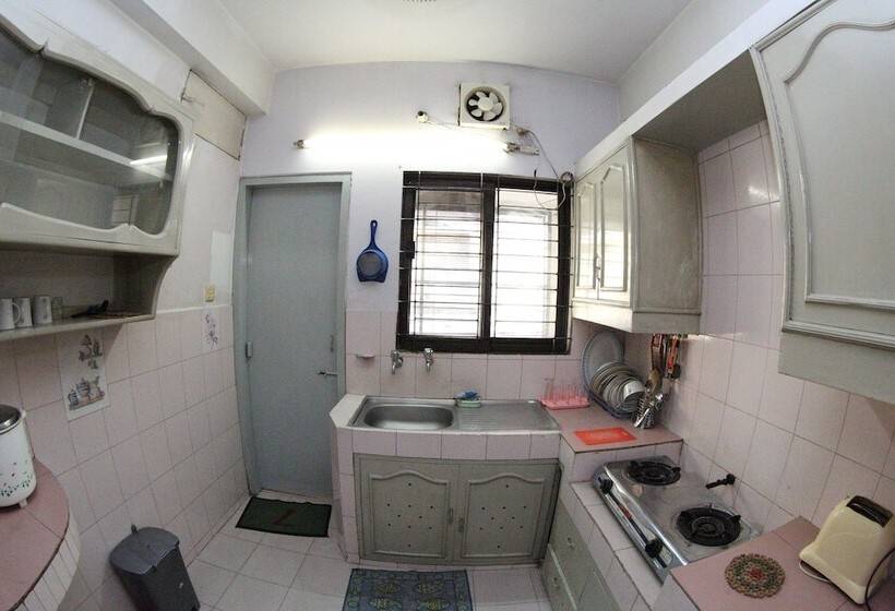 اتاق لوکس یک تخته, Babylon Hotel & Serviced Apartment