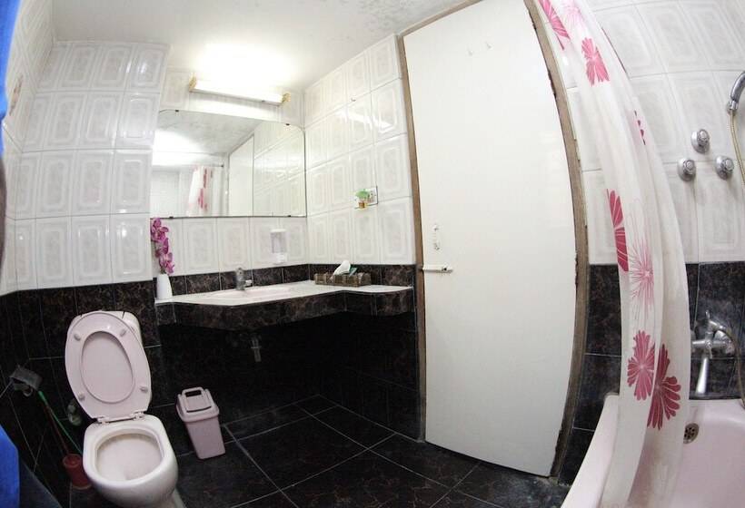 اتاق لوکس یک تخته, Babylon Hotel & Serviced Apartment