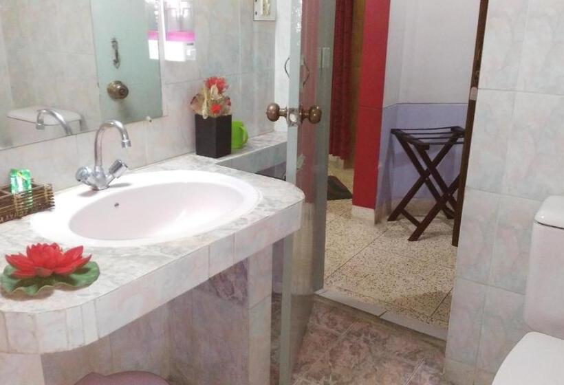 سوییت, Babylon Hotel & Serviced Apartment