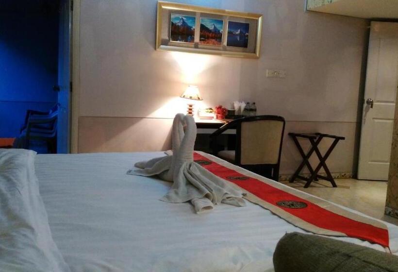 سوییت, Babylon Hotel & Serviced Apartment