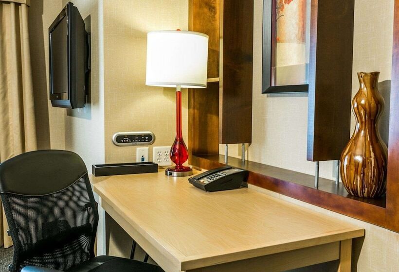 جناح لذوى الاحتياجات الخاصة, Cambria Hotel Denver International Airport