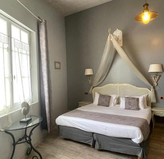 جناح مزود بجاكوزى, Chambre D Hôtes Hôte Des Portes île De Ré