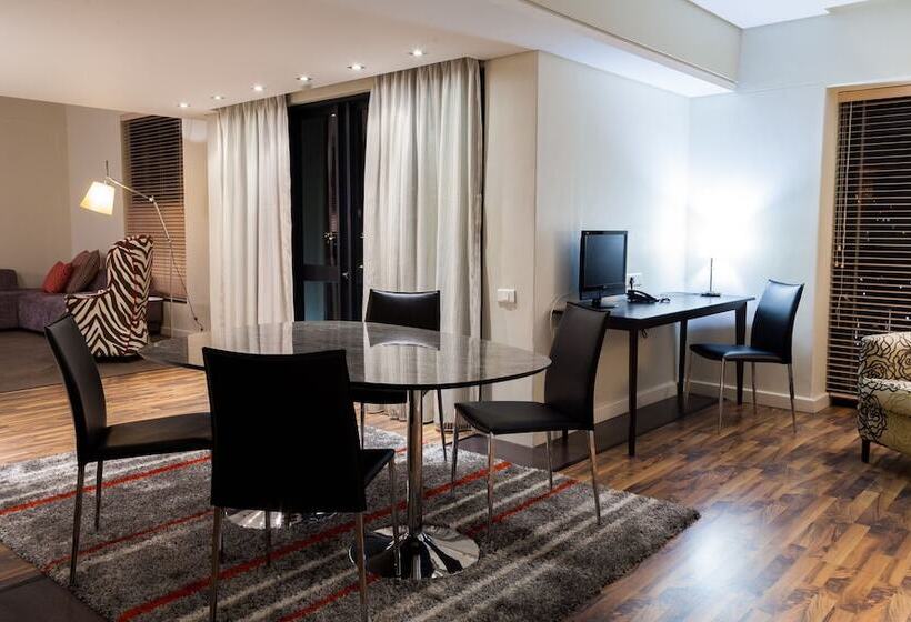 Апартаменты Пентхаус 2 Спальни, Colosseum Luxury