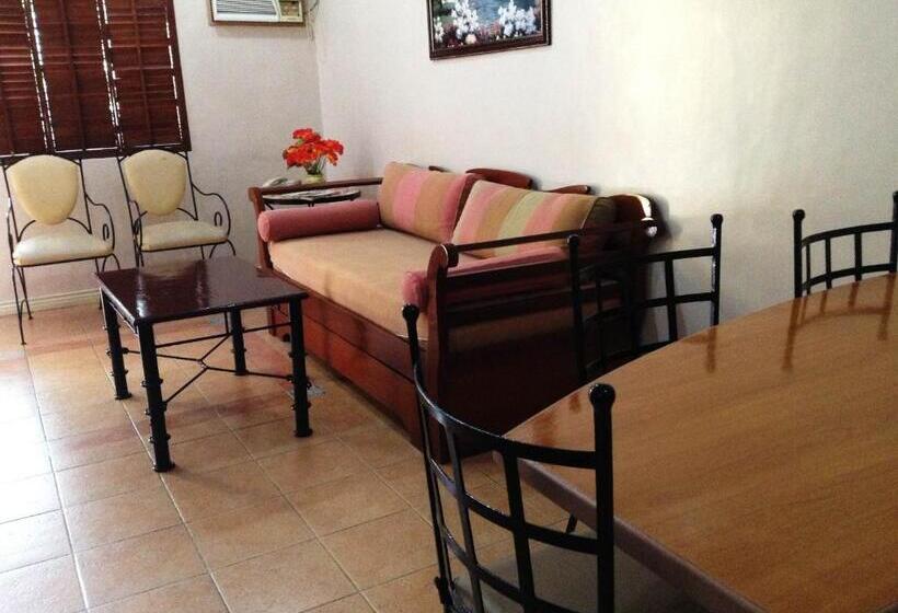 ویلای 1 خوابه, Crown Regency Residences Davao