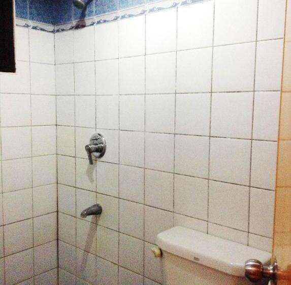 سوئیت پریمیوم, Crown Regency Residences Davao