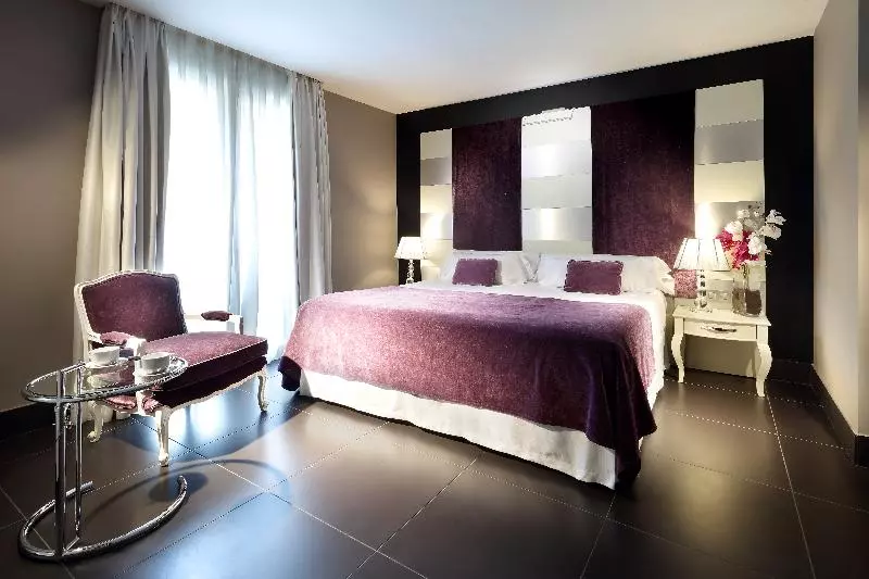 سوییت جونیور, Eurostars Sevilla Boutique