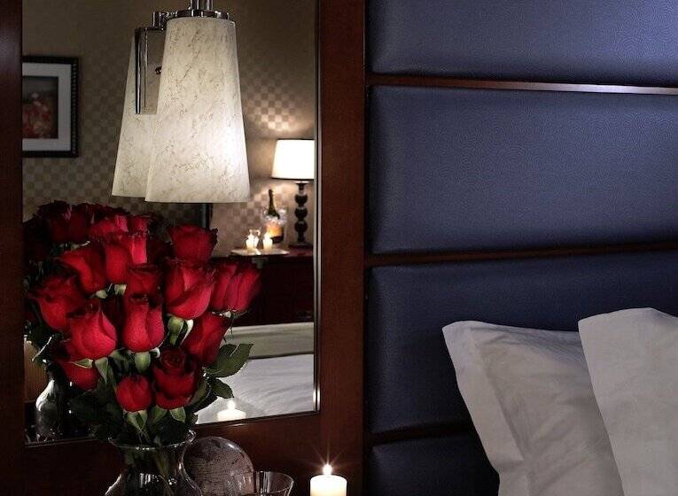 スイート, Kimpton Hotel Monaco Baltimore Inner Harbor, An Ihg