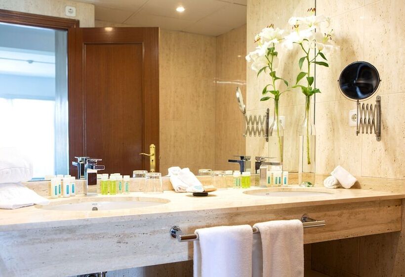 전망 스위트, Marina