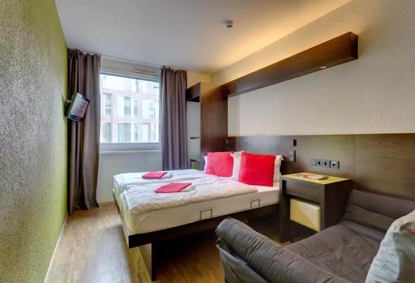 اتاق استاندارد, Meininger Hotel Berlin Hauptbahnhof