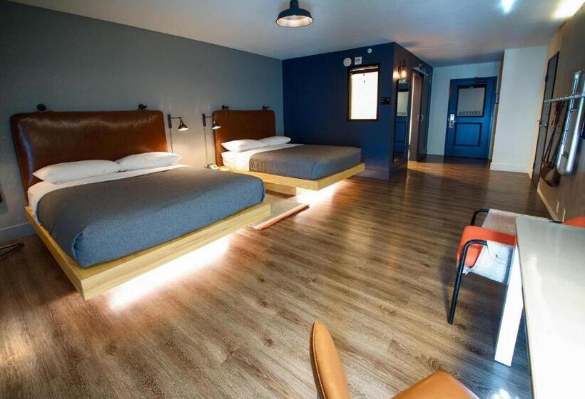 Quarto Estandar, Moxy Phoenix Tempe/asu Area