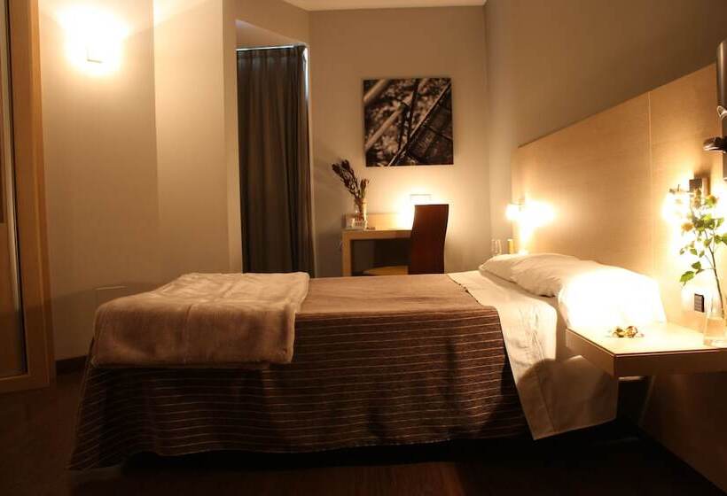 标准间, Pontes Do Eume