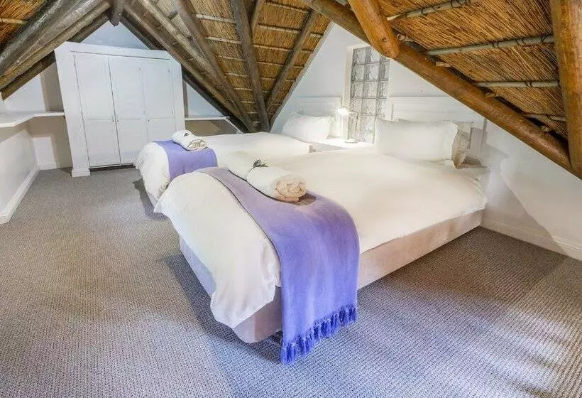 Perhehuone, Sandals Guest House
