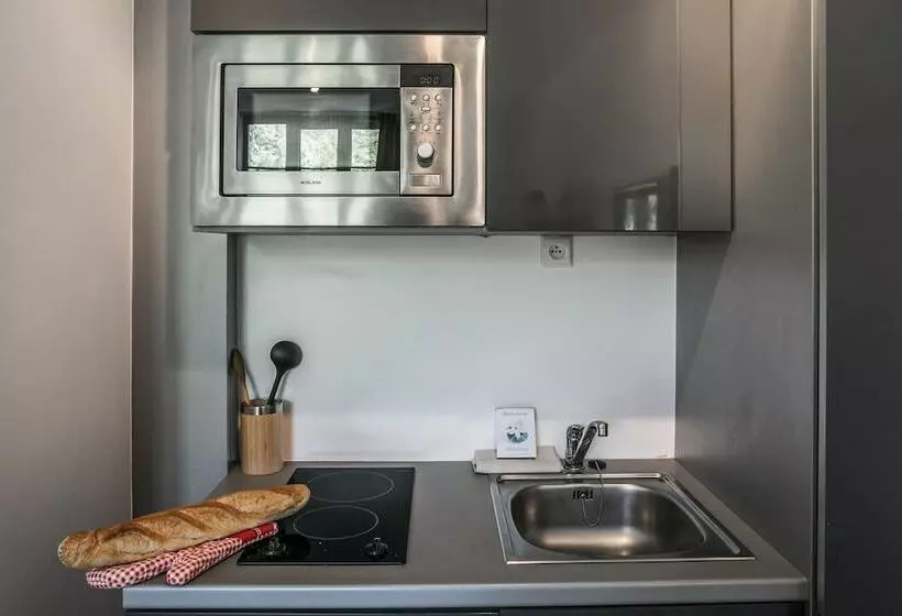 Standard-studio, Zenitude Hôtelrésidences Lorda